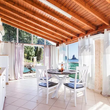 Agios Gordios Ammos House אגיוס גורדיוס